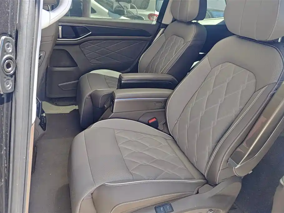 Volkswagen Viloran 2024 380TSI Flagship Edition фото 11