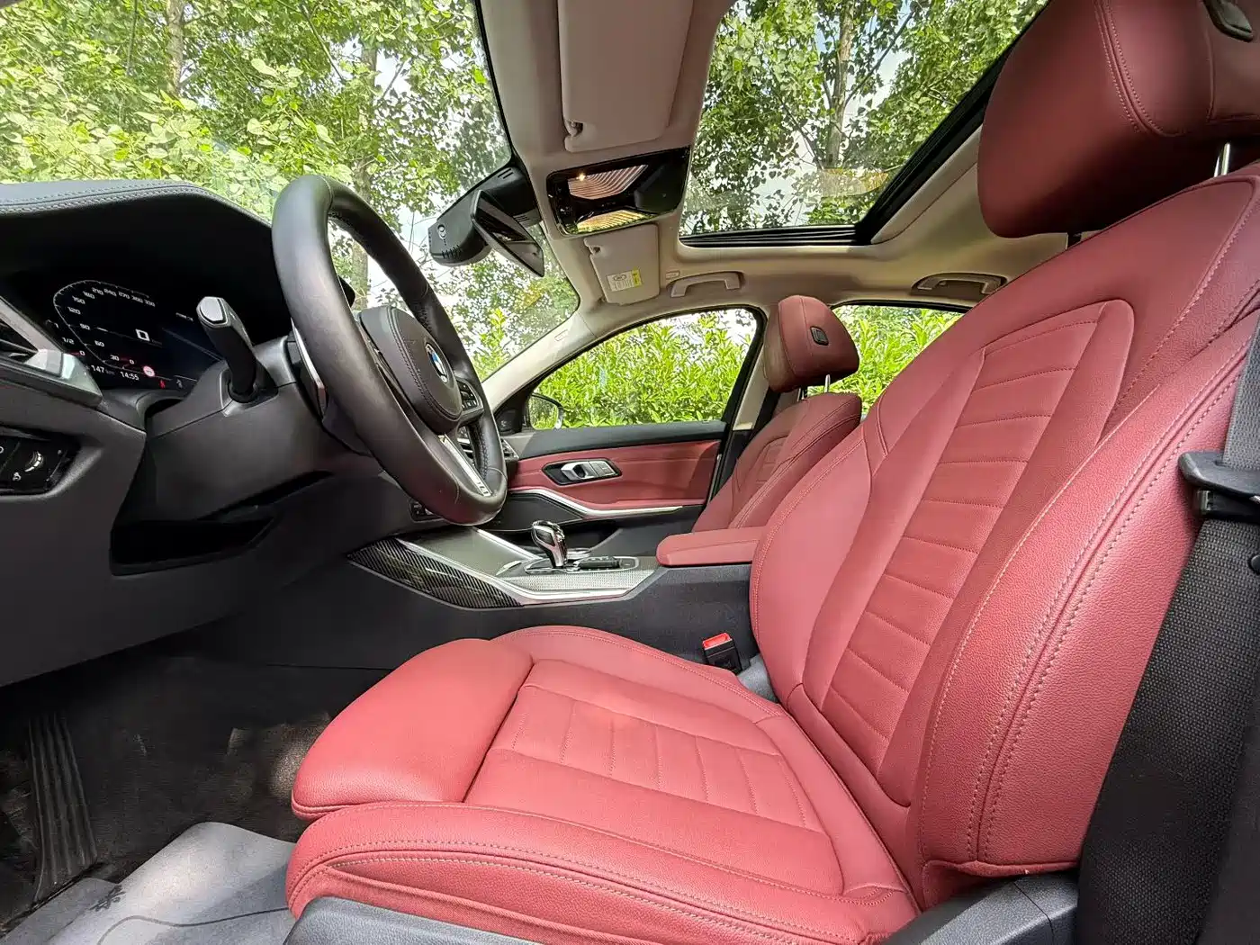 BMW 3 Series 2022 Facelift 325i M Sport Shadow Edition фото 6