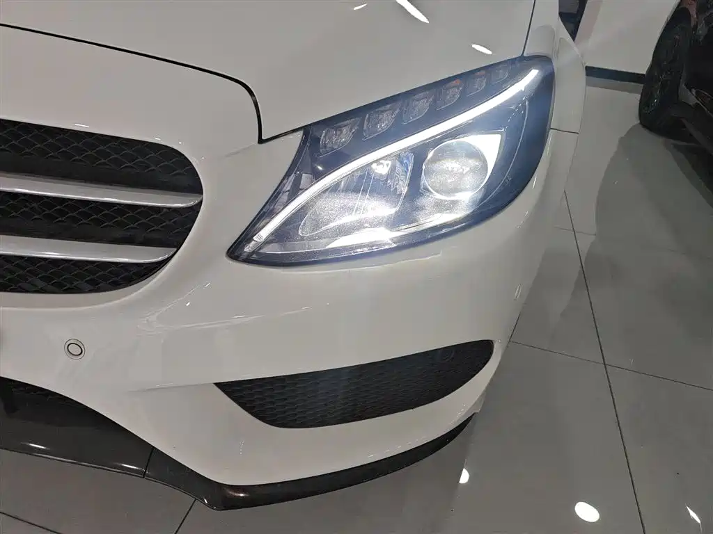 Mercedes-Benz C-Class 2017 C 200 Sport фото 24