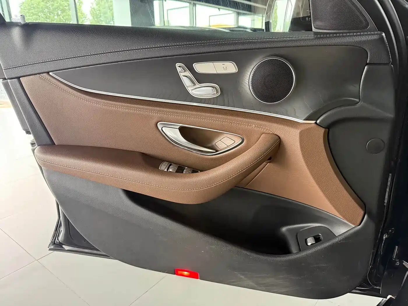Mercedes-Benz E-Class 2019 E 200 L Sport фото 5
