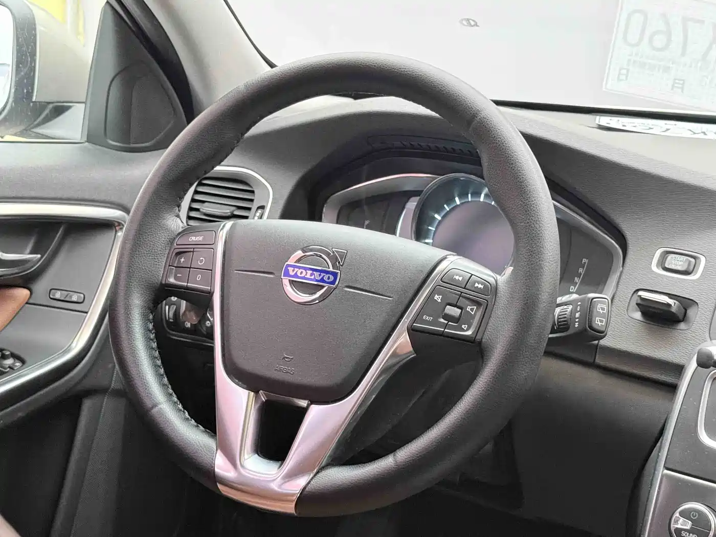 Volvo V60 2014 2014 Model Year Facelift T5 Inscription