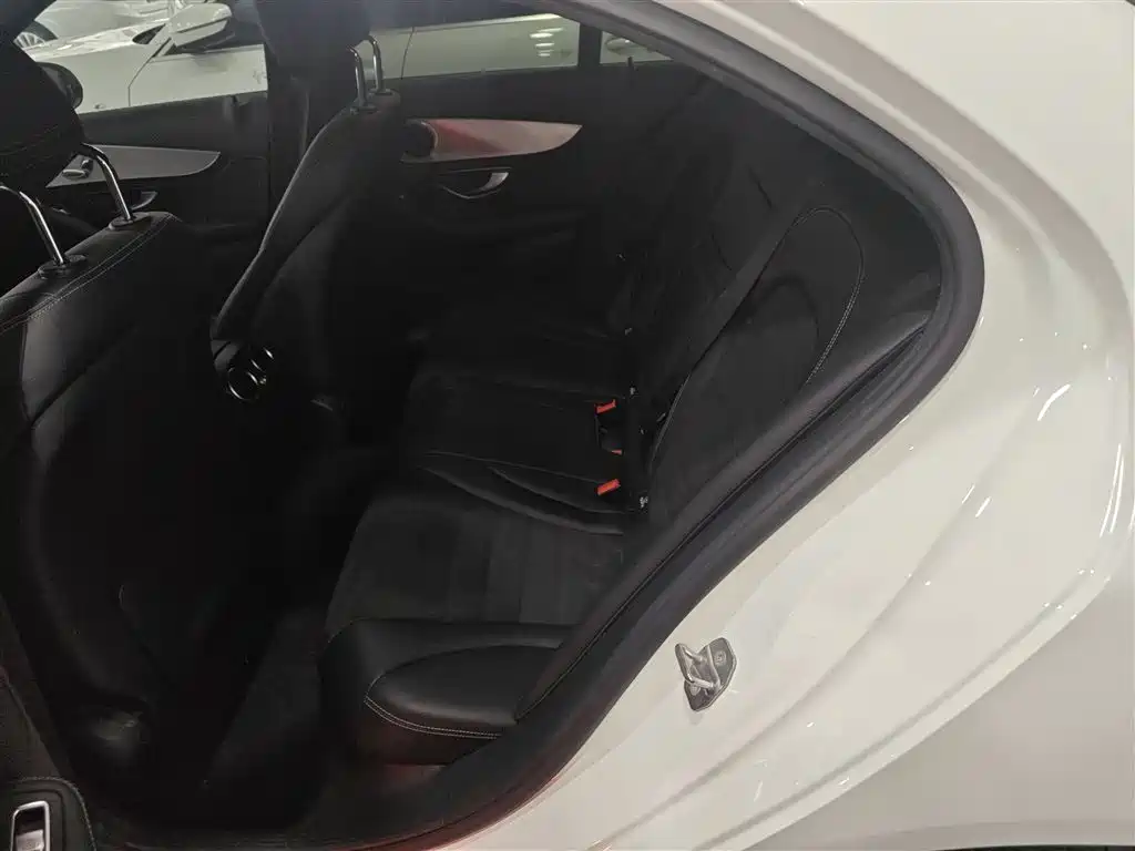 Mercedes-Benz C-Class 2017 C 200 Sport фото 17