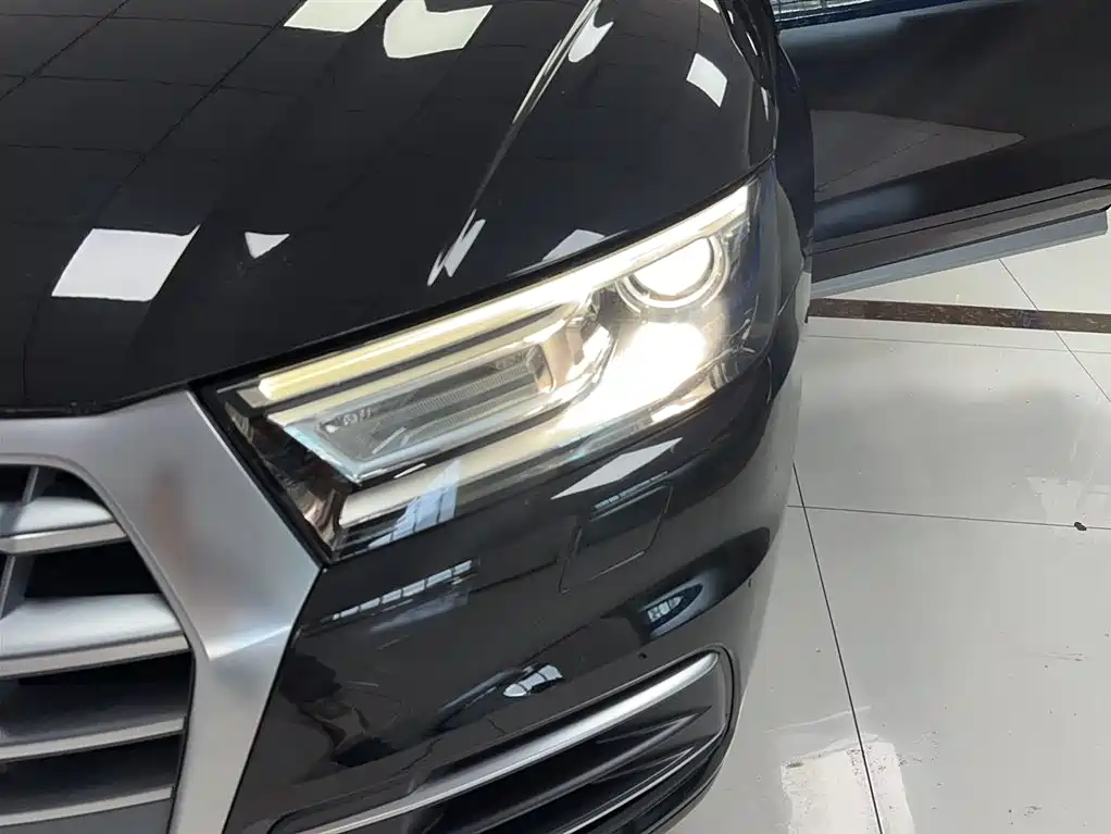 Audi Q5L 2018 40 TFSI Prestige Progressive (China V) фото 16