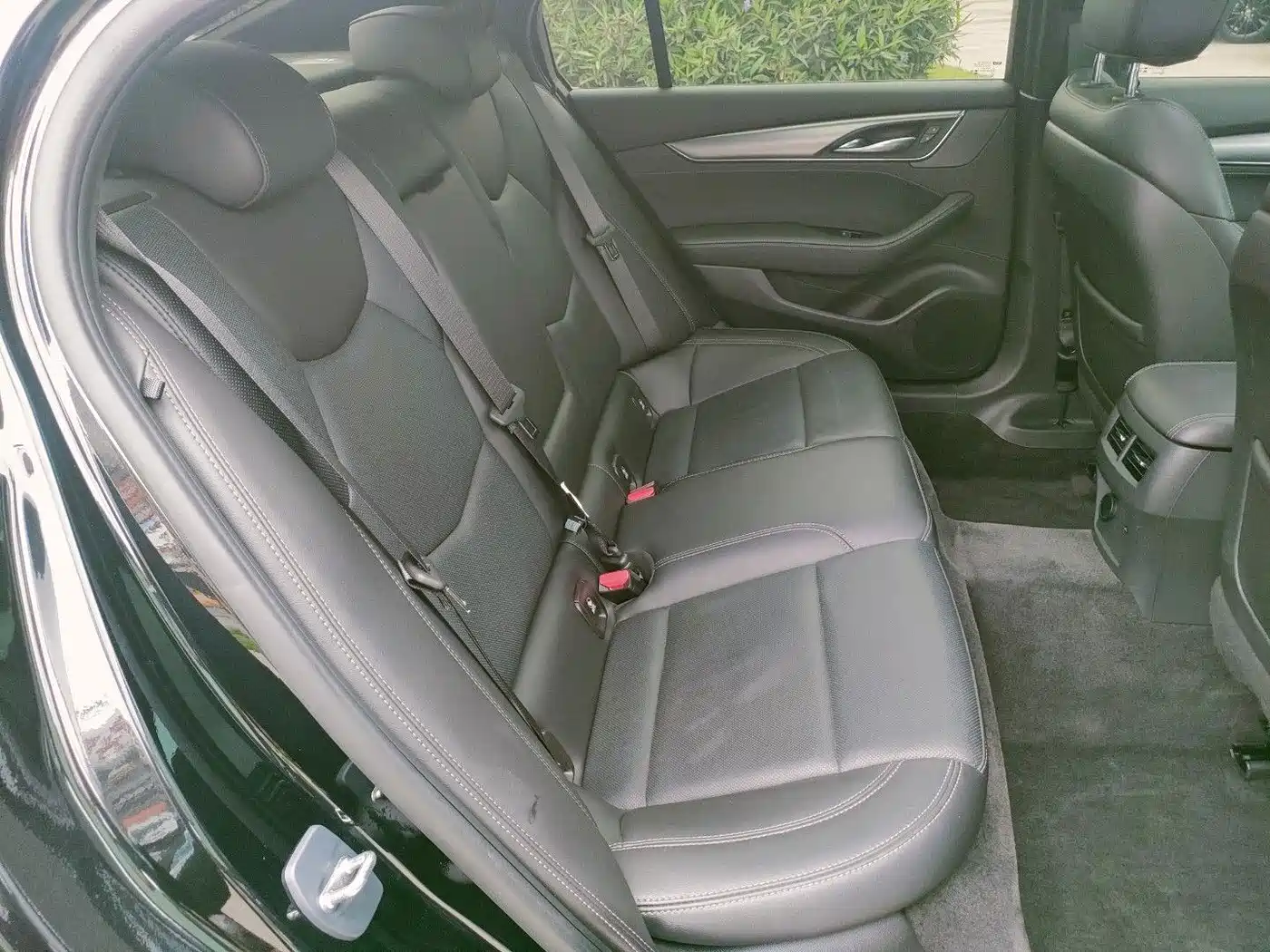 Cadillac CT5 2026 2025 Model 28T Urban Sport Edition