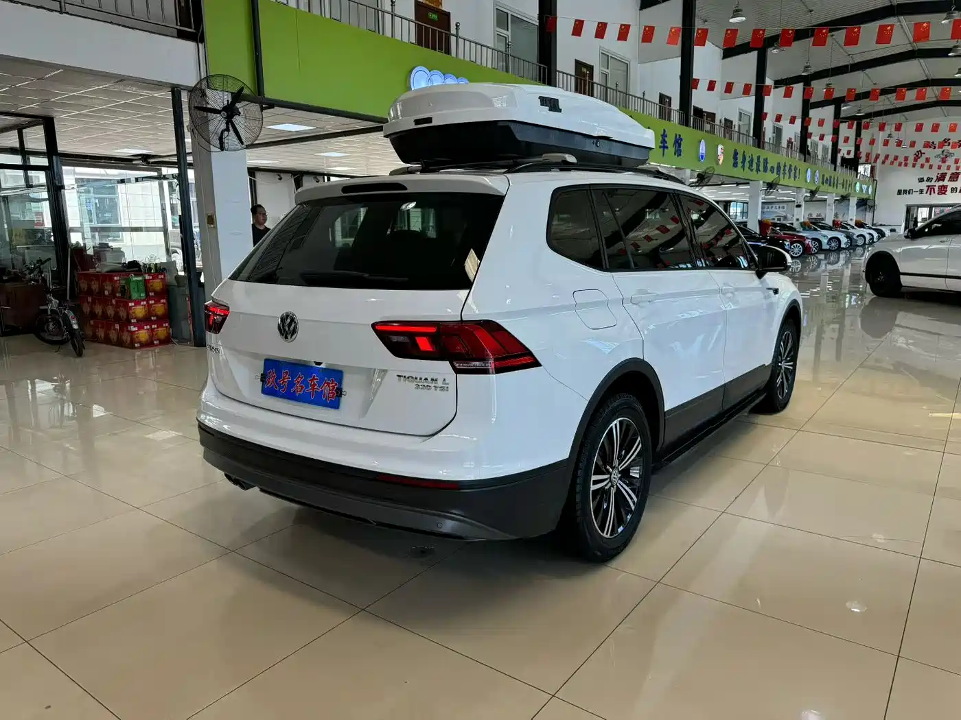 Volkswagen Tiguan L 2019 330TSI Automatic 2WD Trend Edition China VI фото 17