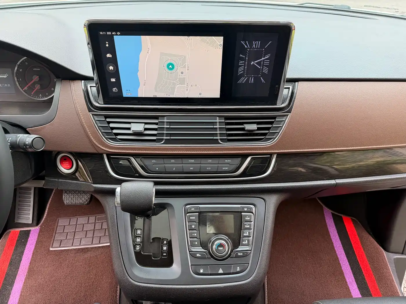 SAIC Maxus Maxus G10 2019 PLUS 2.0T Auto Elite China VI фото 23