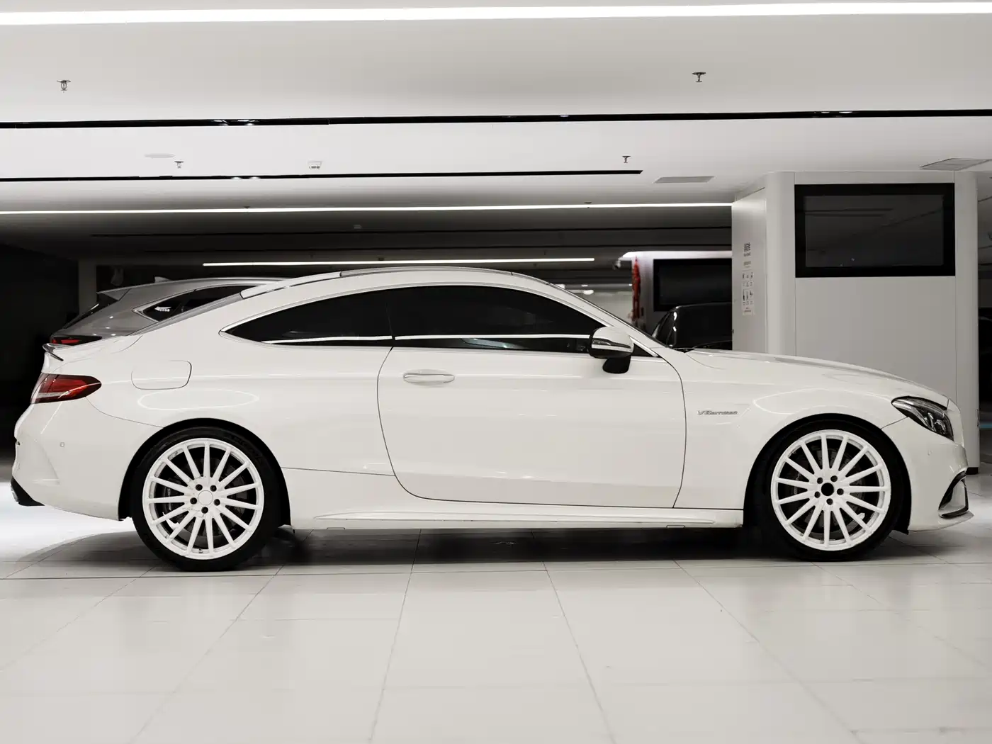 Mercedes-Benz C-Class AMG 2016 AMG C 63 Coupe фото 6