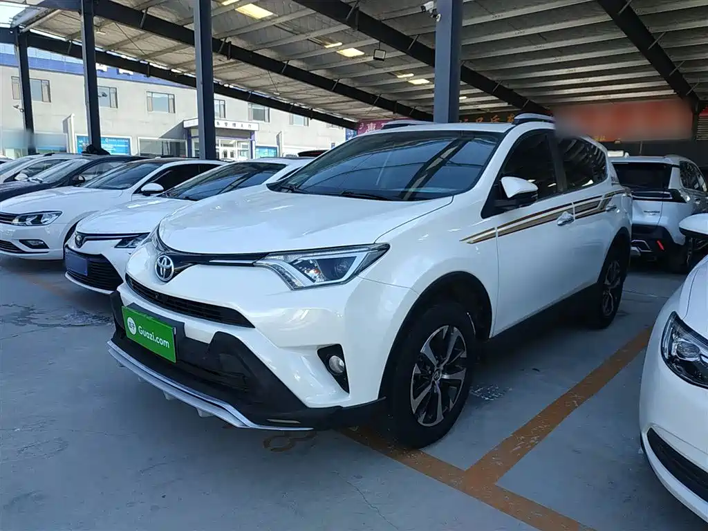 Toyota RAV4 Rongfang 2019 2.0L CVT 2WD Comfort Edition China VI фото 2