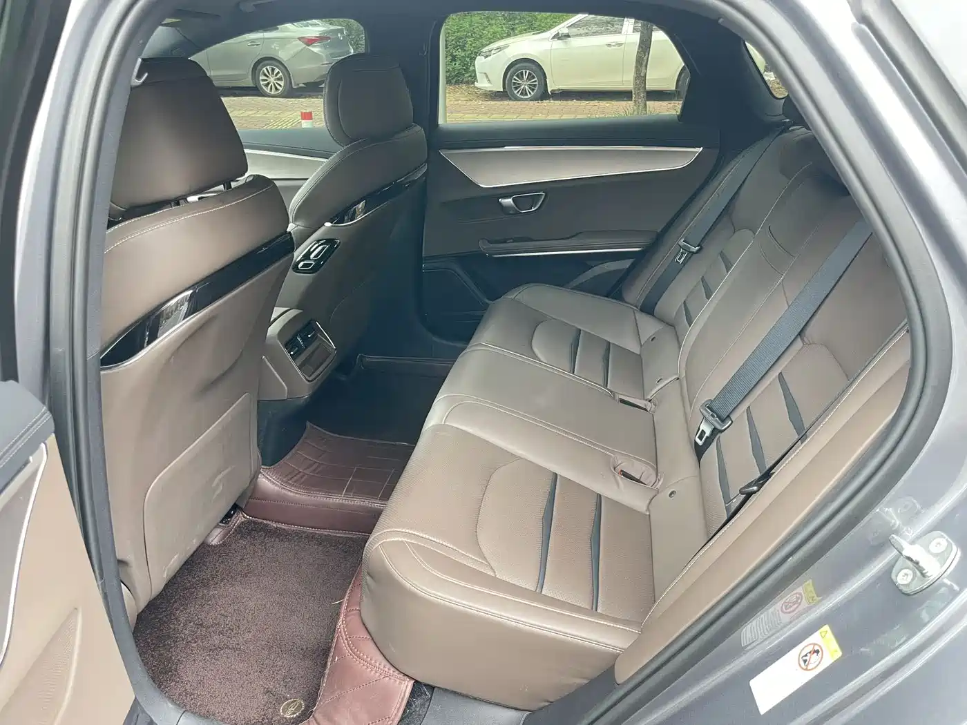 BYD Han 2020 DM AWD Performance Luxury Edition фото 13