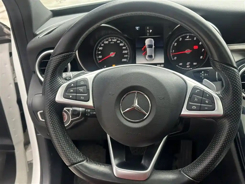 Mercedes-Benz C-Class 2017 Facelift C 200 Sport Edition фото 3