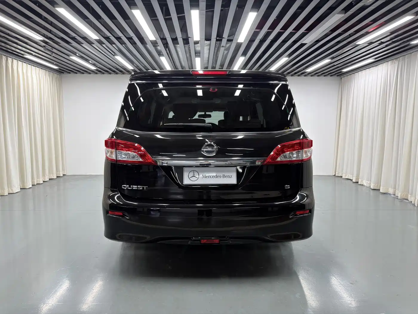 Nissan Quest 2015 3.5L SL фото 23