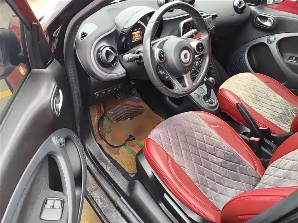 smart forfour 2017 2016 1.0L 52kW Passion Edition