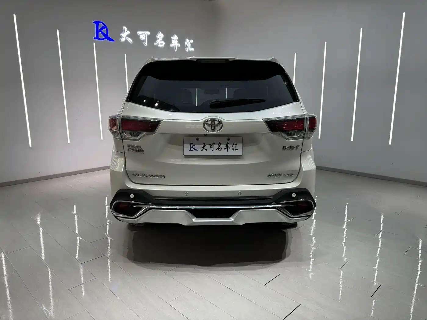 Toyota Highlander 2017 2.0T 4WD Premium 7-Seater фото 8