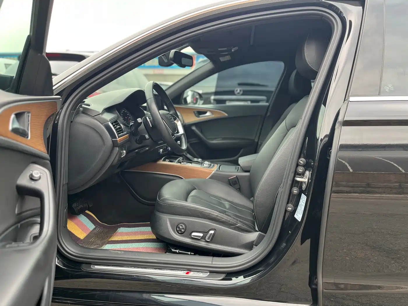 Audi A6L 2018 30th Anniversary 35 TFSI Sport фото 7