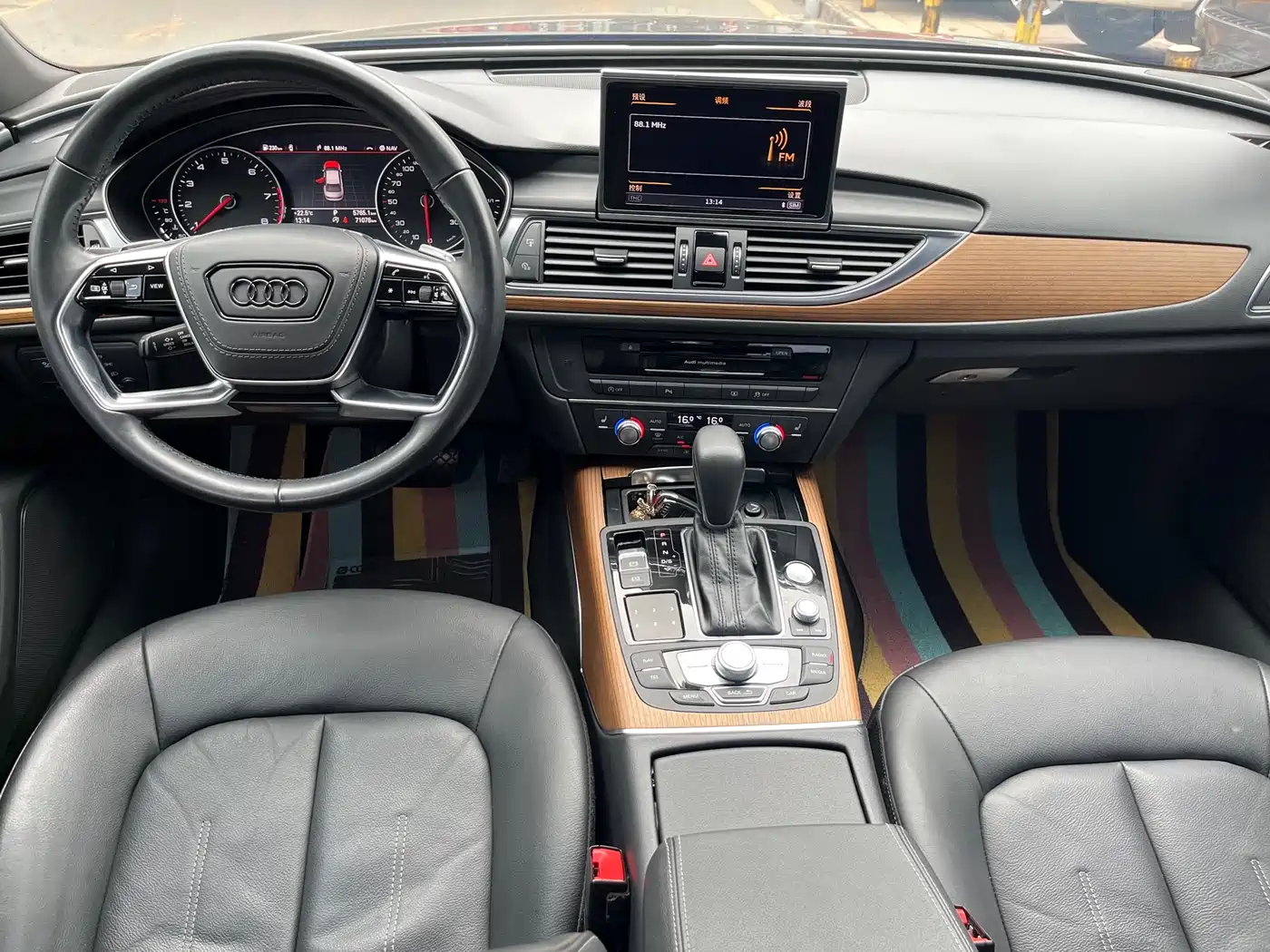Audi A6L 2018 30th Anniversary 35 TFSI Sport фото 18