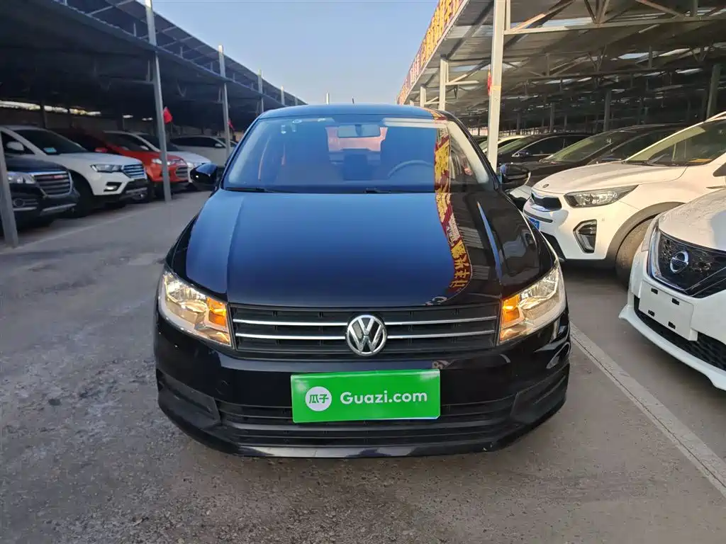 Volkswagen Santana 2016 1.6L Manual Trend Edition фото 3