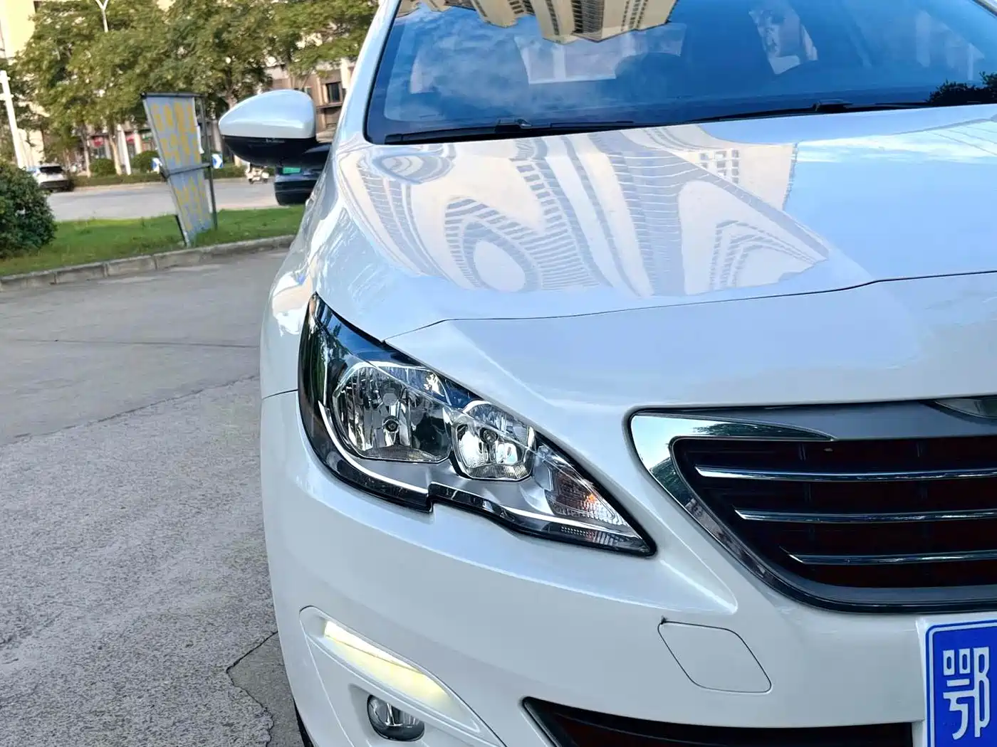 Peugeot 408 2014 1.8L Automatic Luxury Edition фото 20