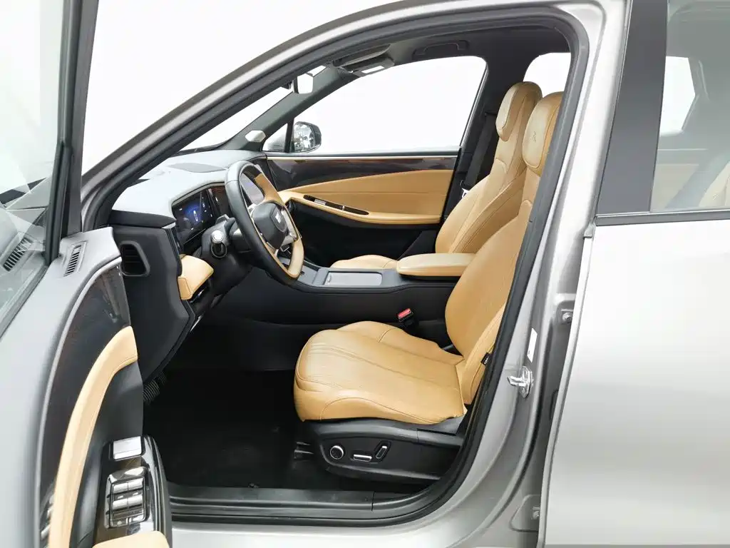Geely Galaxy Galaxy L7 2023 2023 1.5T 115km Starship