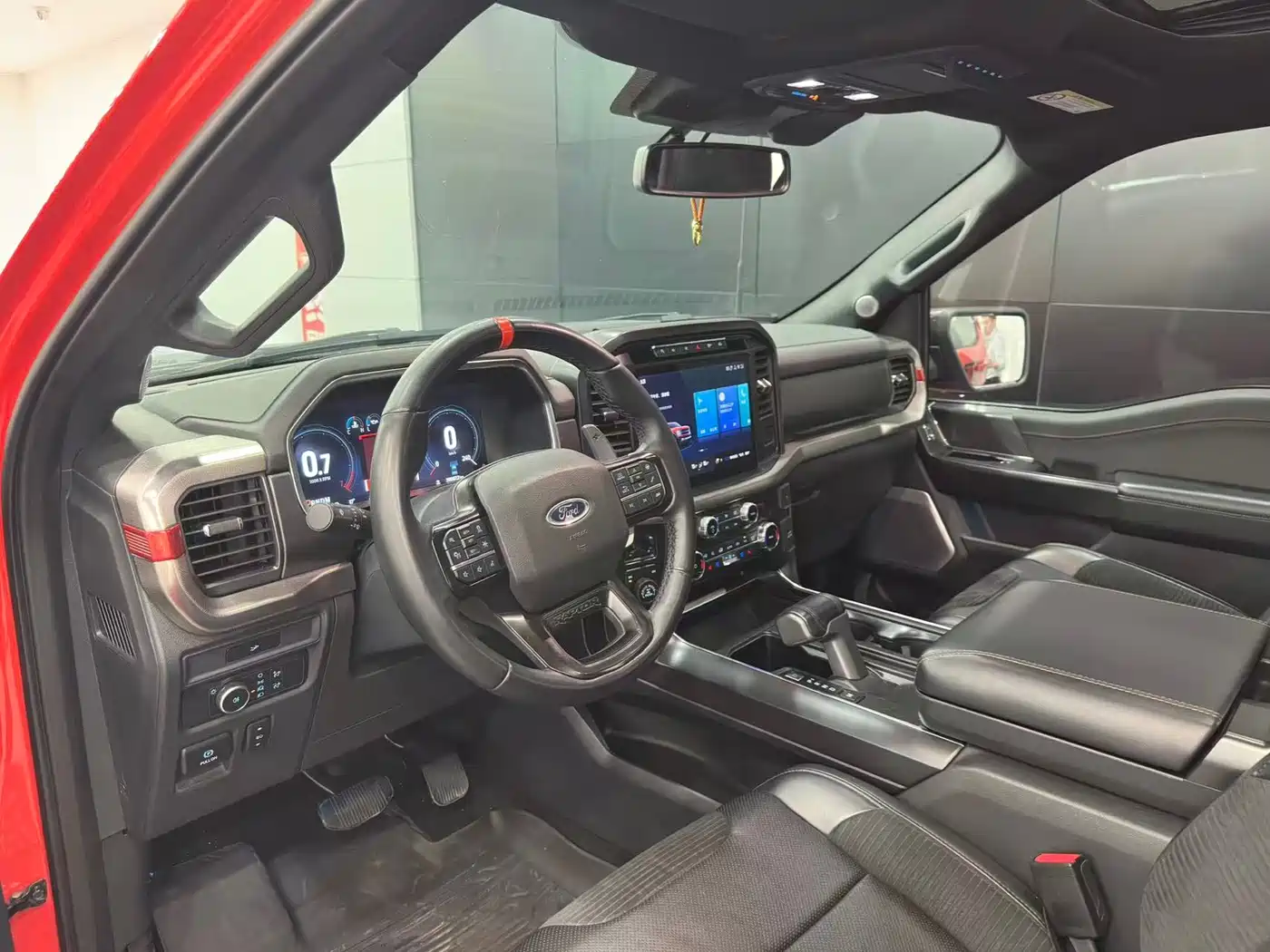 FORD F-150 RAPTOR