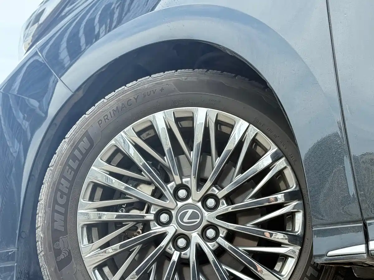 Lexus LM 2025 2025 Model 500h Six-Seater Prestige Edition