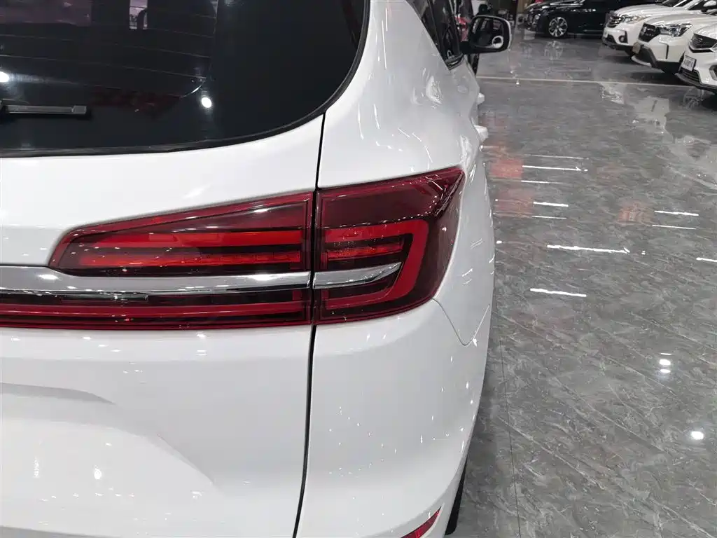BYD Song 2020 Classic 1.5T Automatic Elite фото 8