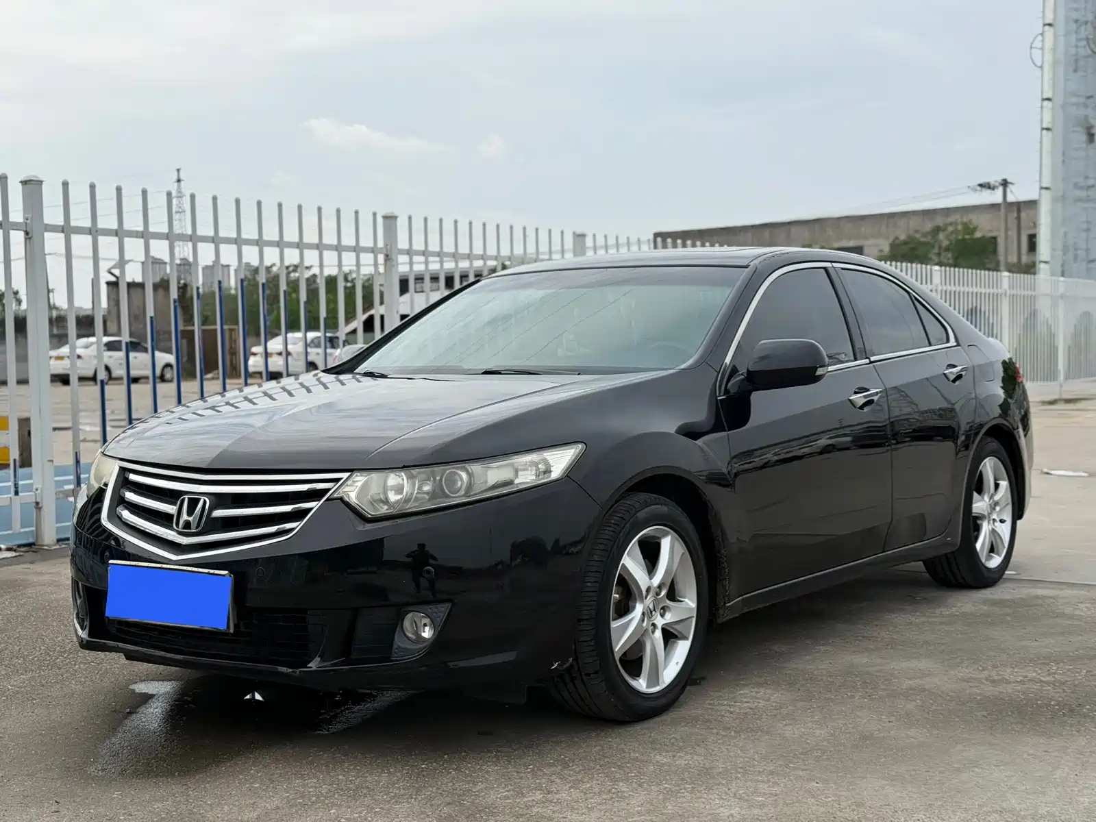 Фото 2 - Honda Spirior