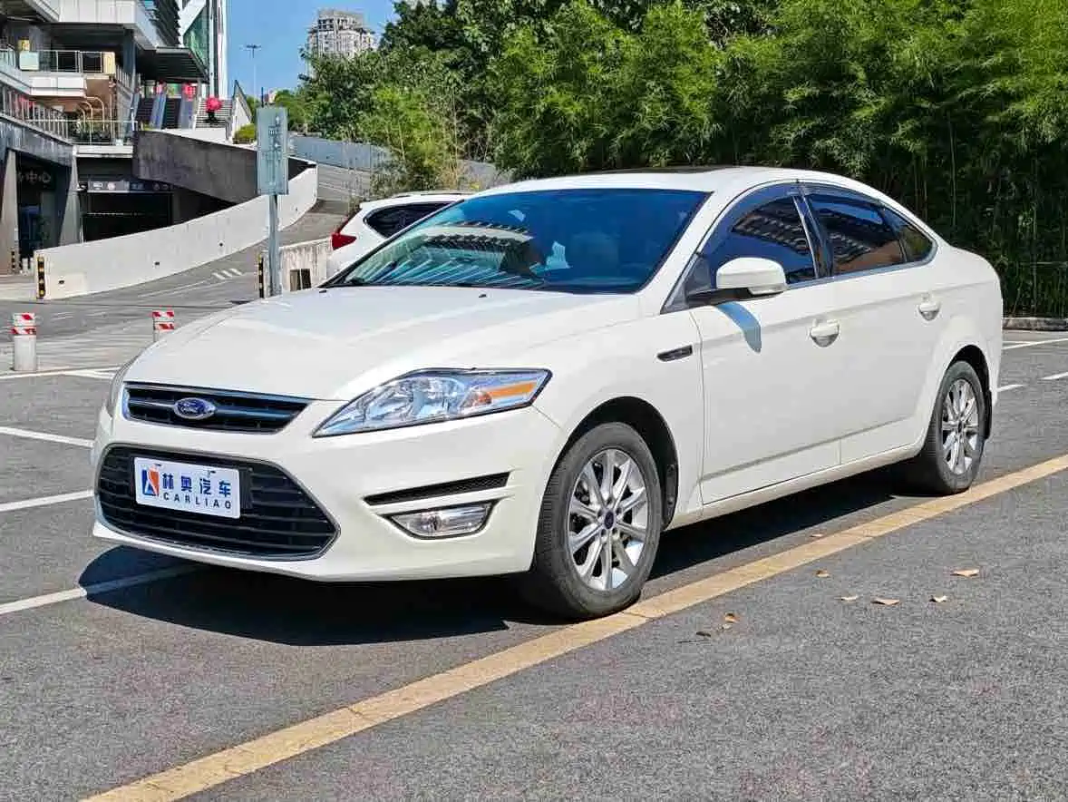 Ford Mondeo 2014 2013 2.3L Fashion Model