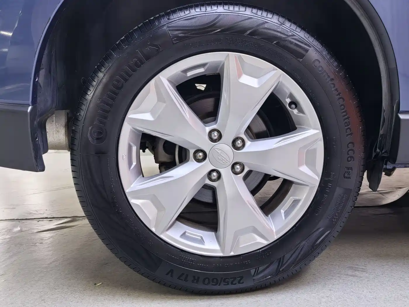 Subaru Forester 2013 2.0i Automatic Luxury Edition фото 24
