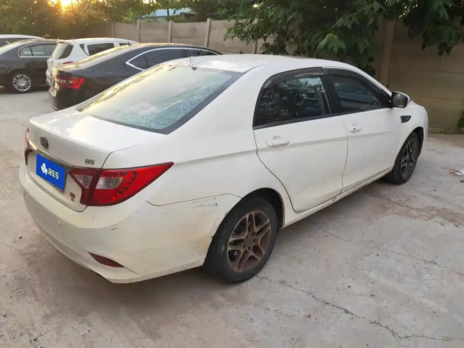 BYD G5 2014 1.5TID Automatic Premium фото 3
