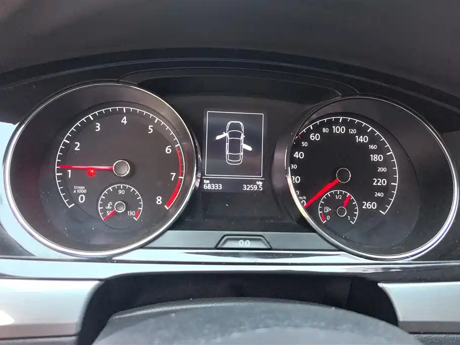 Volkswagen Lamando 2017 280TSI DSG Comfort Edition фото 14