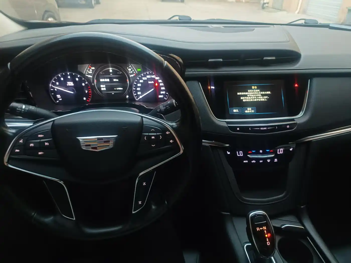 Cadillac XT5 2018 25T Luxury фото 6