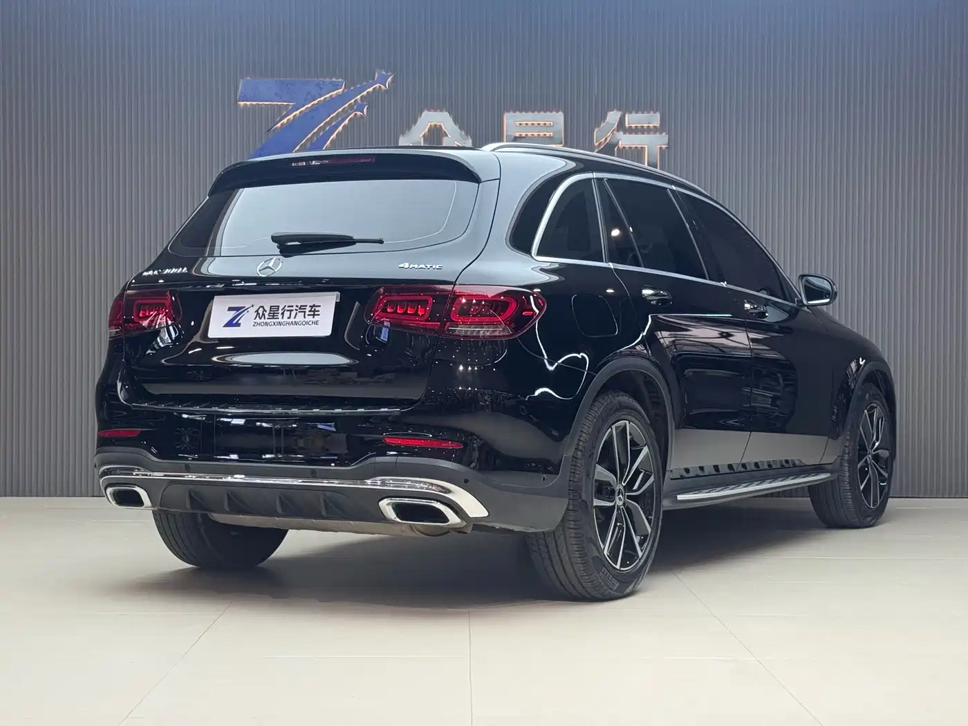Mercedes-Benz GLC 2021 GLC 300 L 4MATIC Sporty фото 3