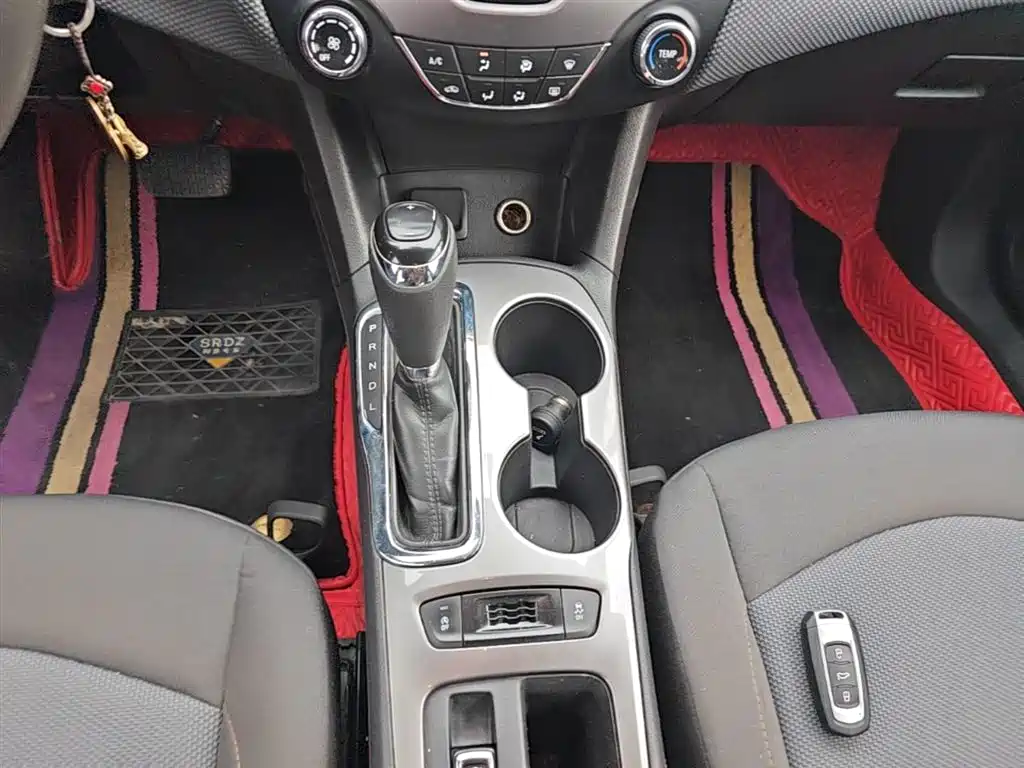 Chevrolet Cruze 2018 320 Automatic Pioneer Sunroof Edition фото 13