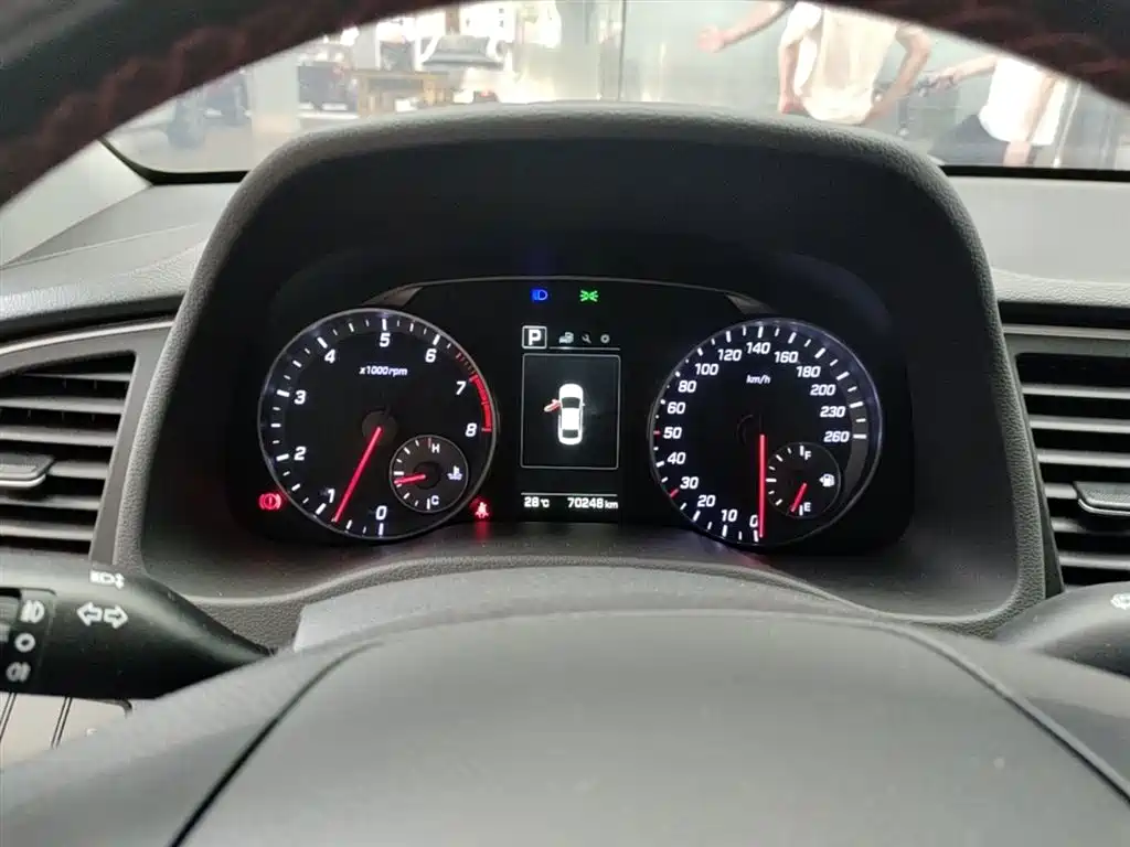 Hyundai Elantra 2019 1.4T Dual-clutch XuanDong·Vitality Type фото 8