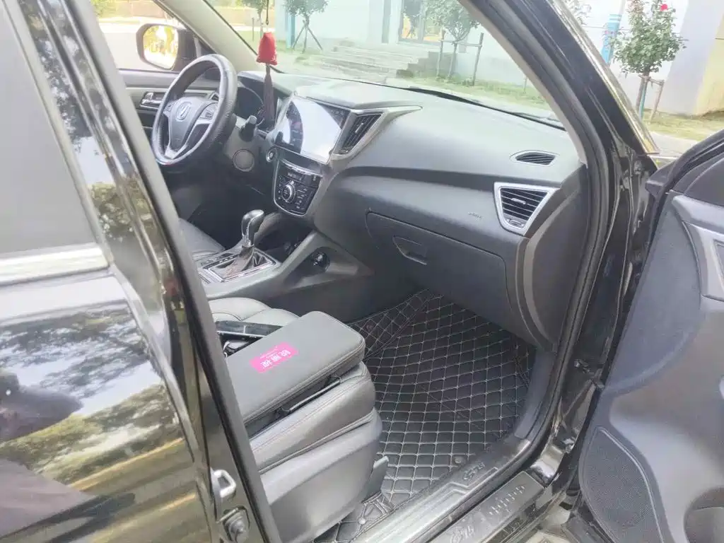 Changan CS75 2015 2014 1.8T Automatic Elite (China IV)