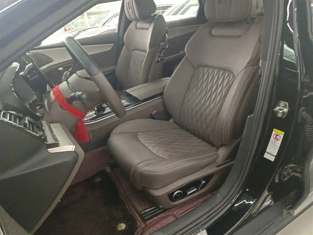 BYD Han 2024 DM-i Glory Edition 121KM Premium фото 11