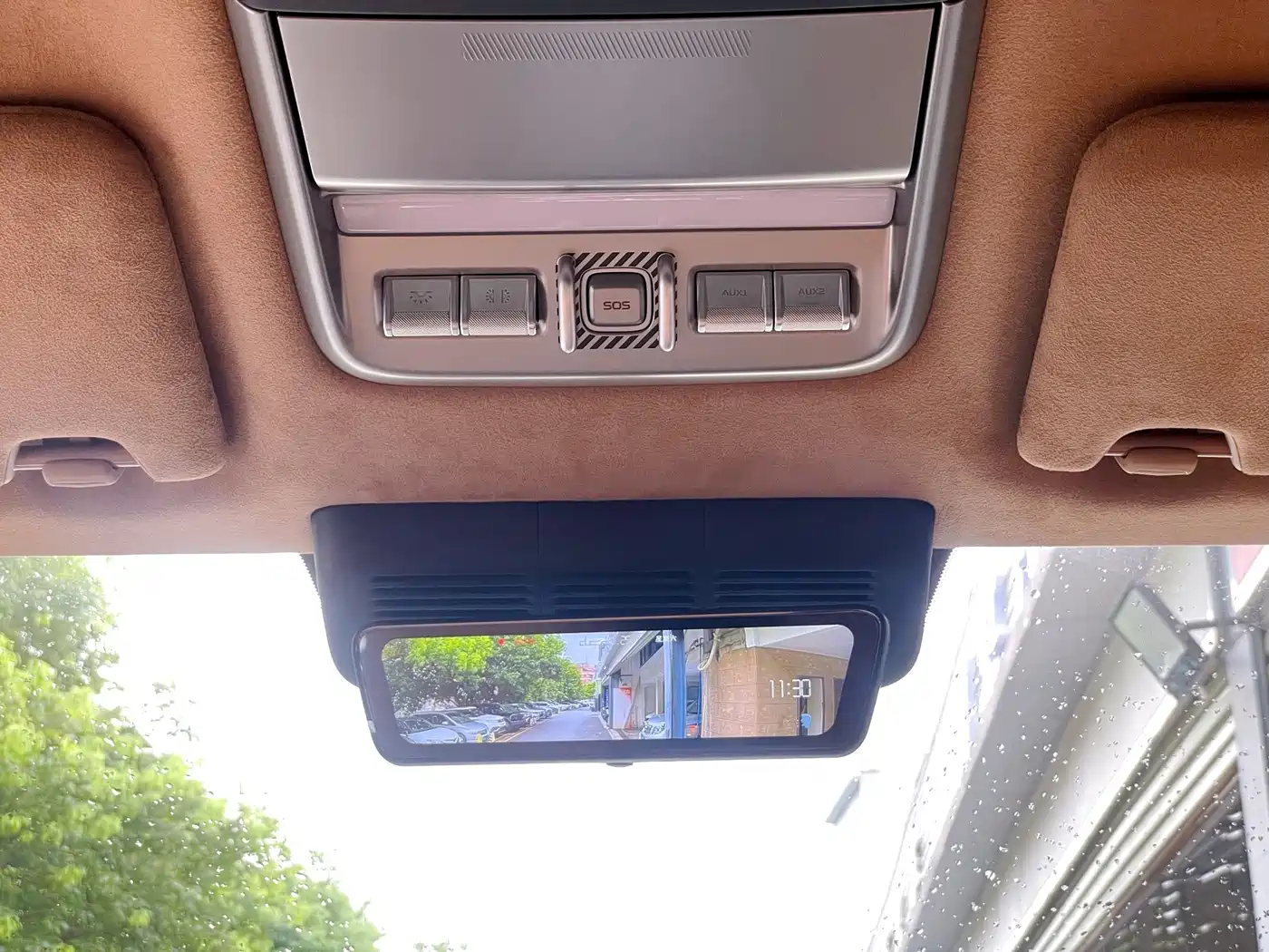 iCAR V27 2026 2026 200KM AWD Falcon 500