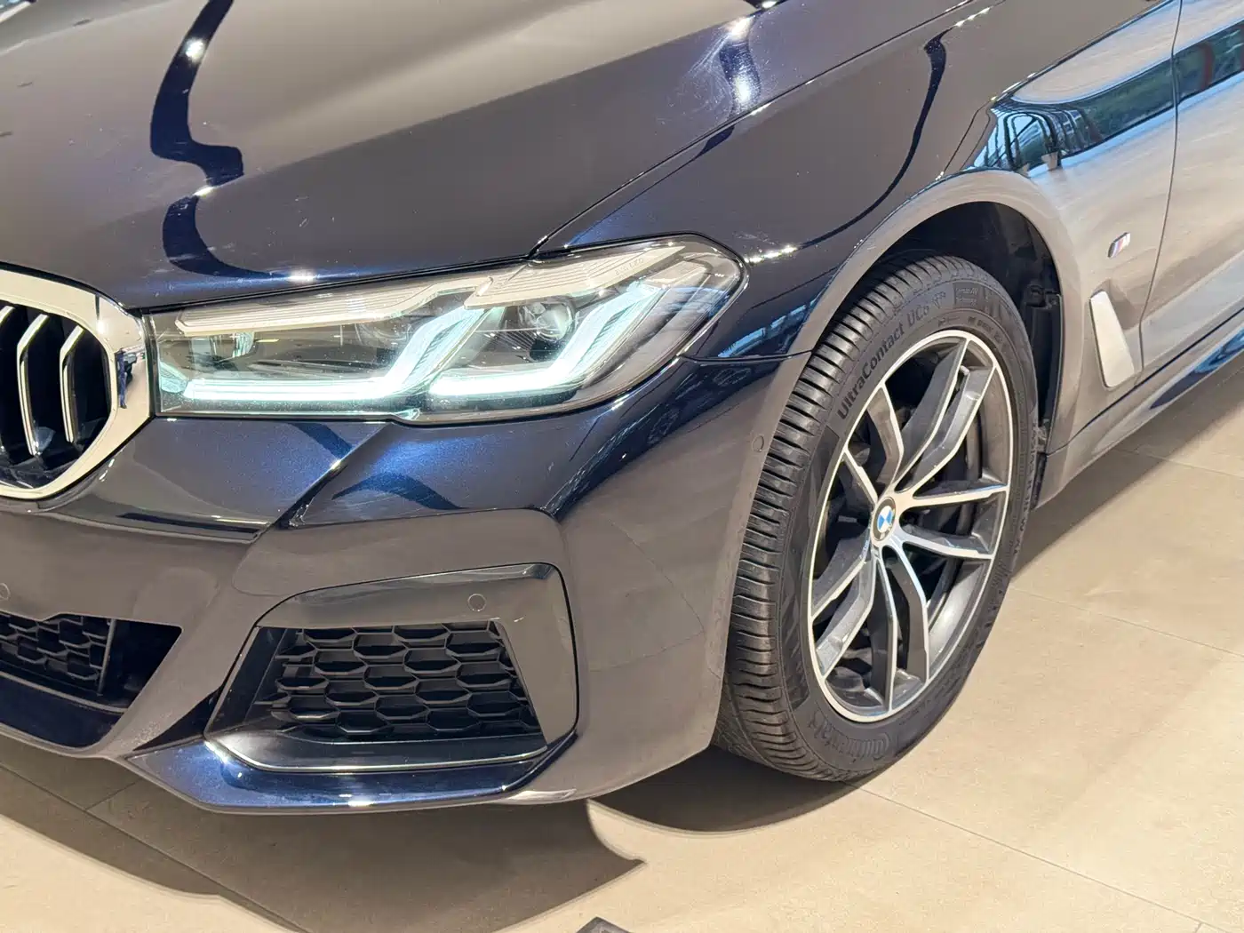 BMW 5 Series 2022 Model Second Facelift 525Li M Sport Package фото 7