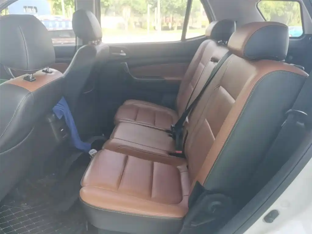Changan Oshan Changan Oushang CX70 2016 2016 1.6L Manual Luxury