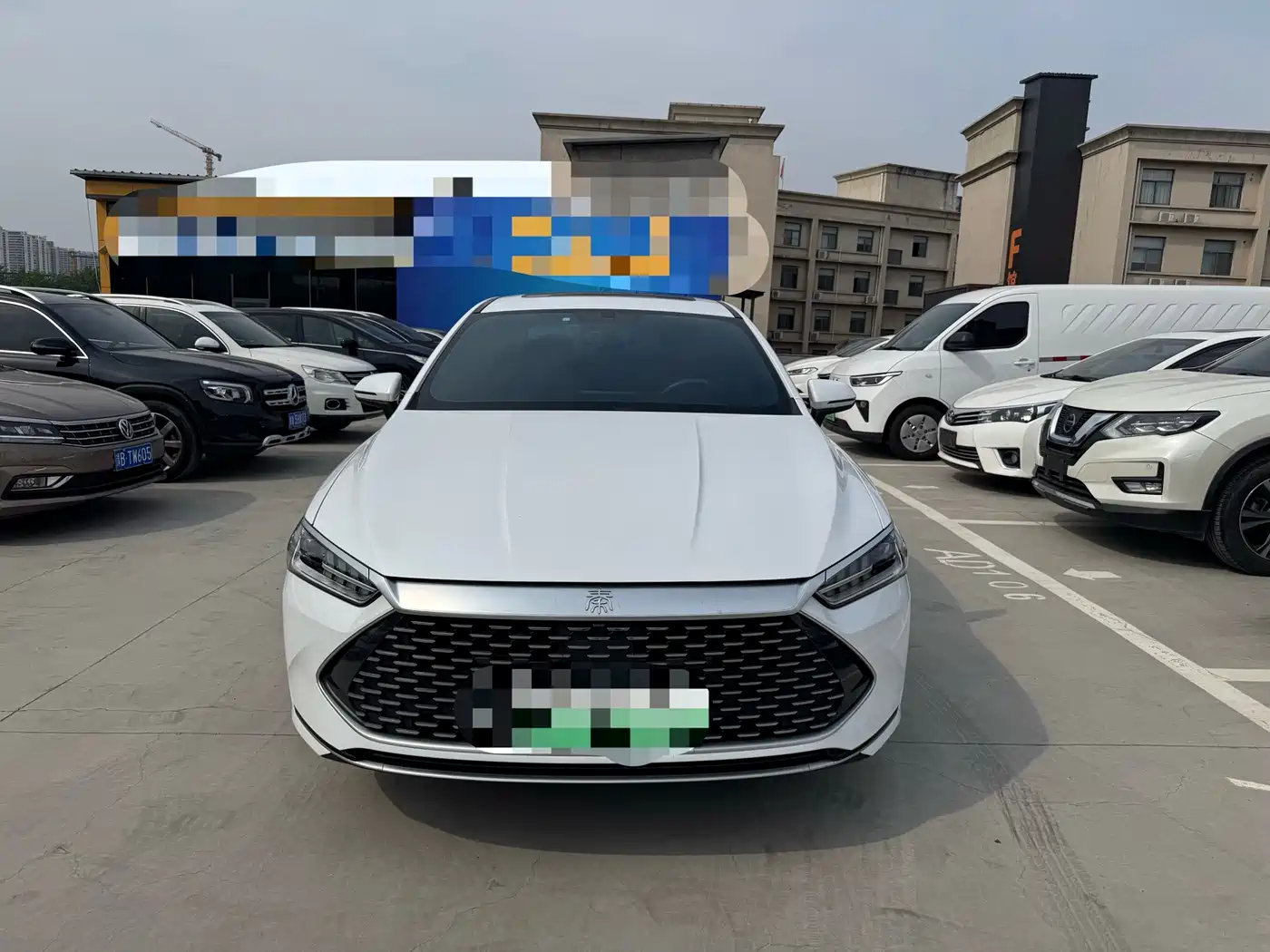 BYD Qin PLUS 2021 DM-i 55KM Flagship фото 2