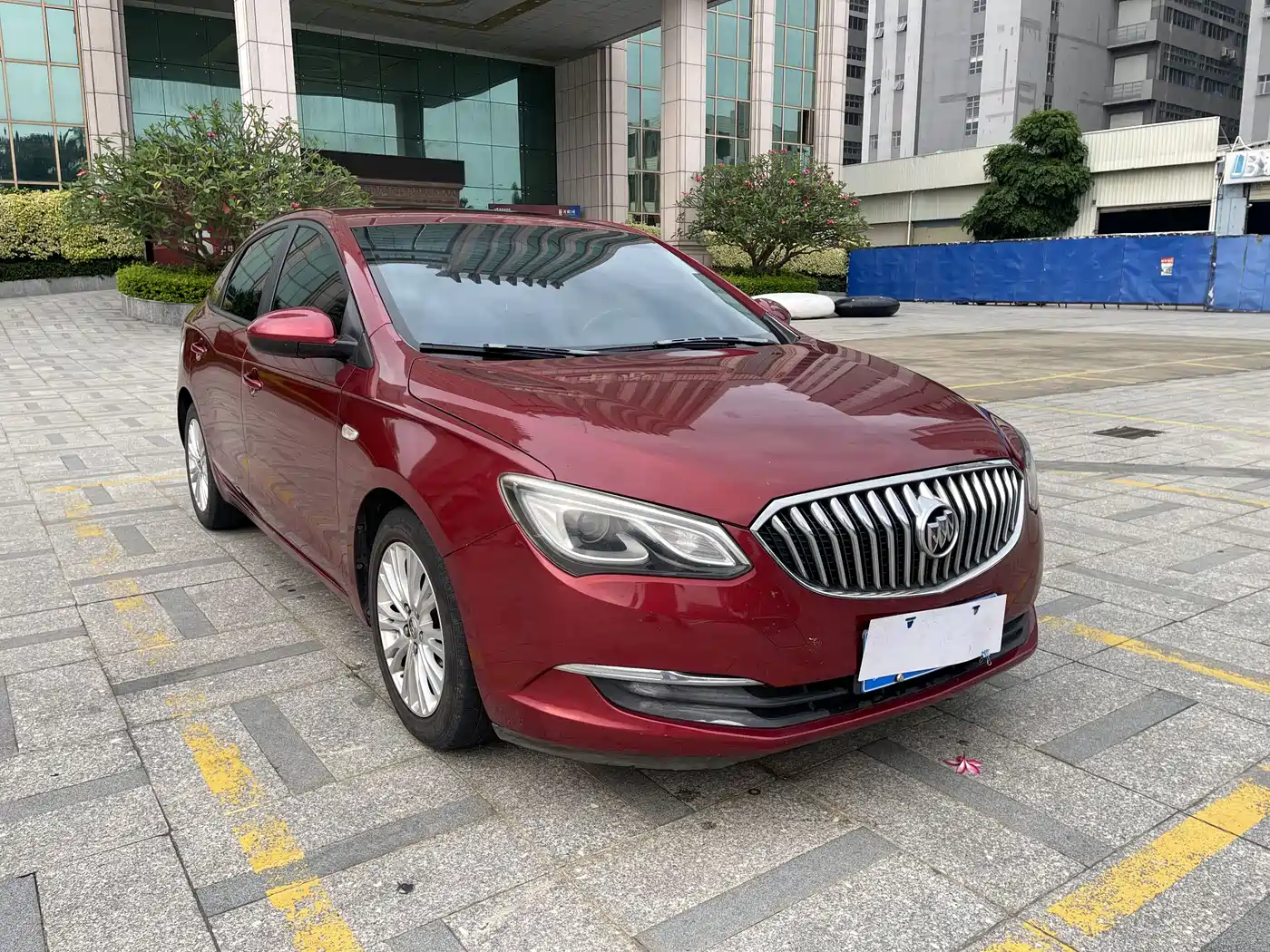 Buick Excelle 2017 15N Automatic Elite фото 4