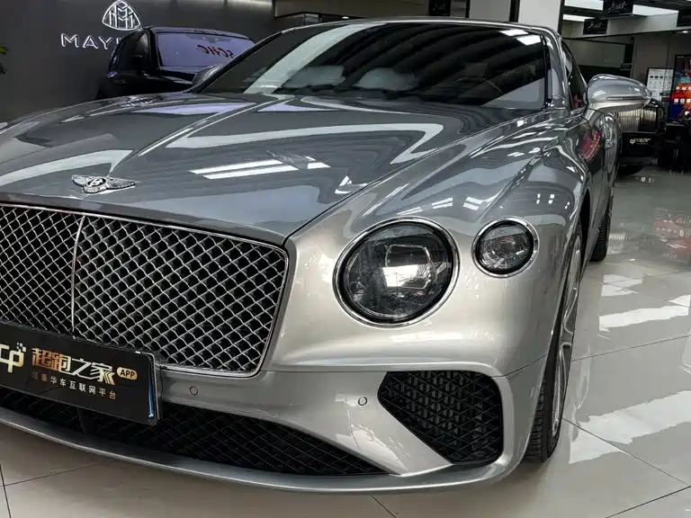 Фото 2 - Bentley Continental
