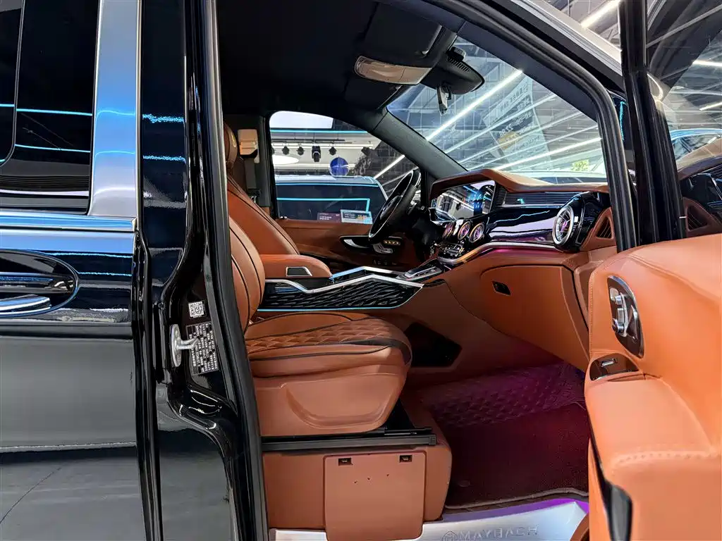 Mercedes-Benz Vito 2021 2.0T Elite 7-Seater фото 8