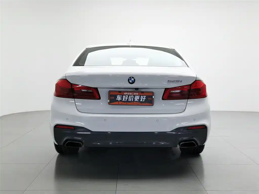 BMW 5 Series (Import) 2018 525i M Sport Package фото 4