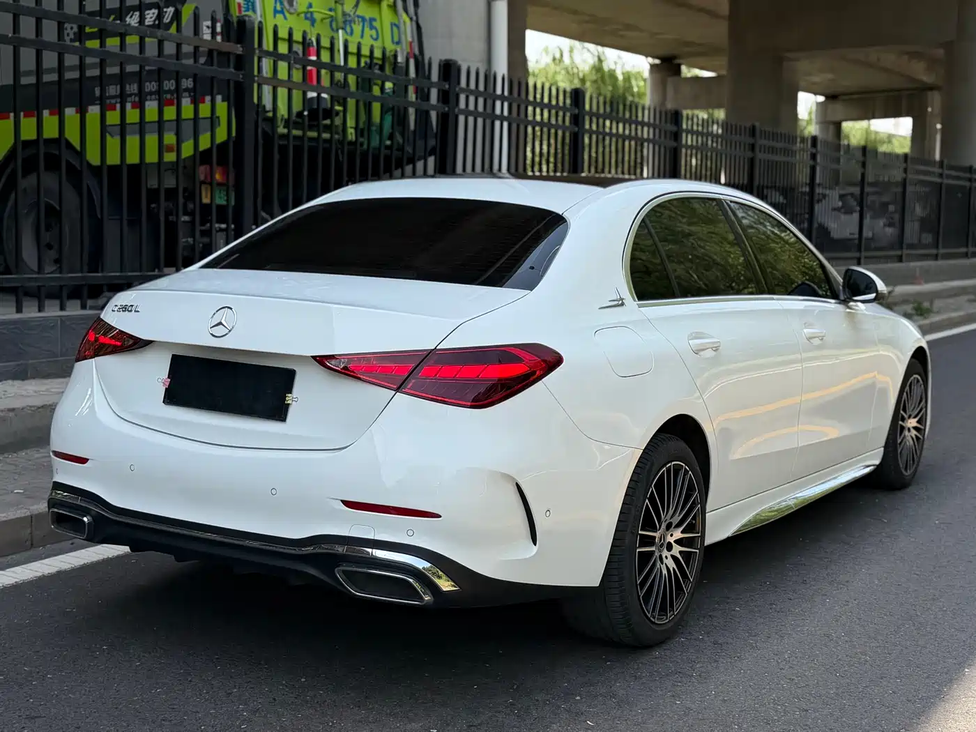 Mercedes-Benz C-Class 2024 Facelift C 260 L Sport фото 10
