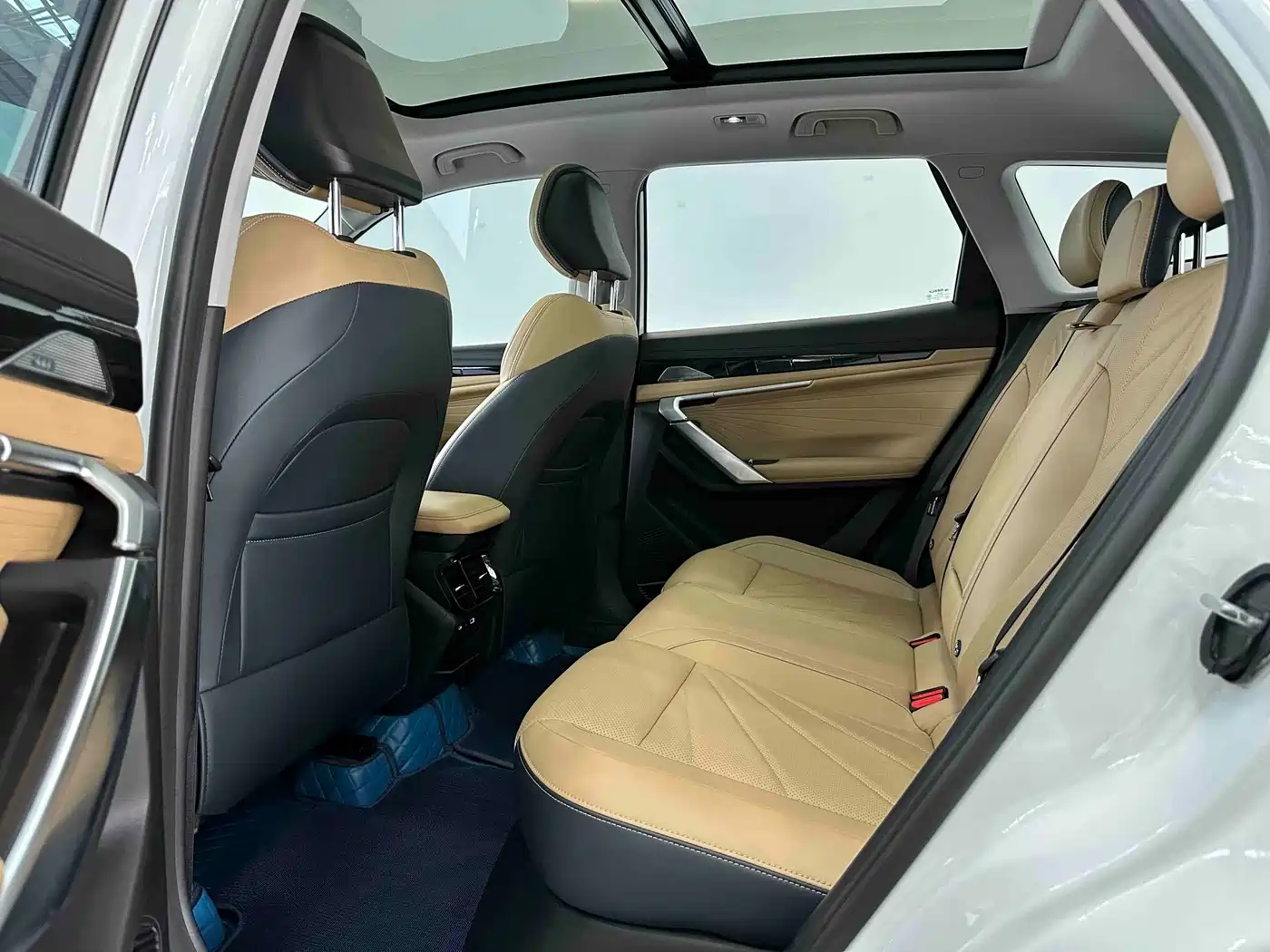 Geely Boyue L 2022 2023 Model 2.0TD DCT Flagship