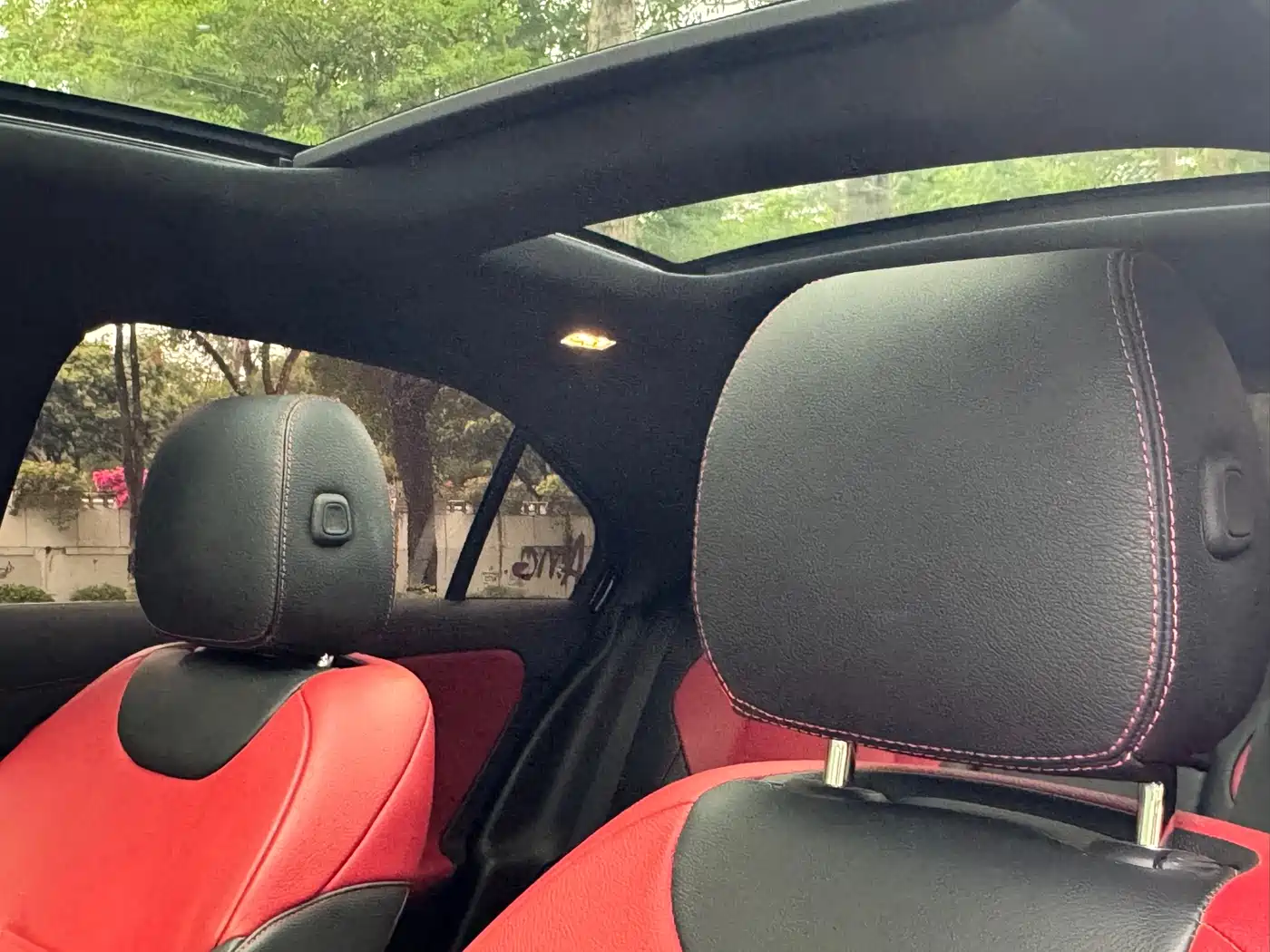 Mercedes-Benz A-Class AMG 2023 Model Year AMG A 35 L 4MATIC фото 11