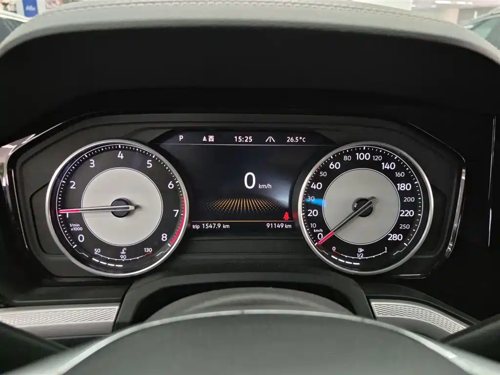Volkswagen Touareg 2019 2.0TSI Pilot Edition China VI фото 12