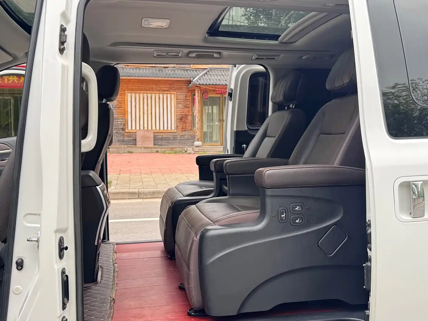 Dongfeng Fengxing Fengxing CM7 2017 2018 2.0T Automatic Exclusive