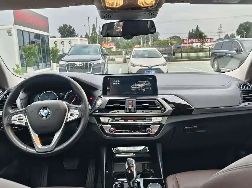 BMW X3 2019 xDrive25i Luxury Package фото 6